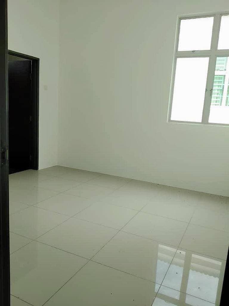 Double Storey SemiD End Lot Taman Tunku Intan Safi - photo 3