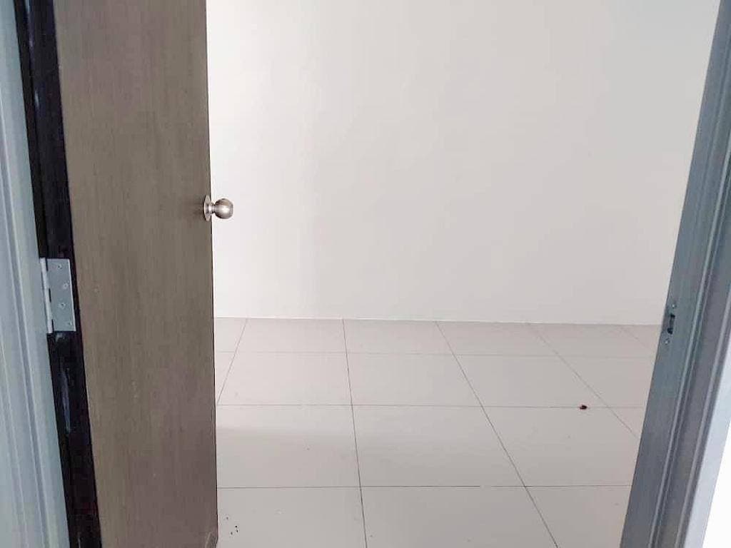 Double Storey SemiD End Lot Taman Tunku Intan Safi - photo 7