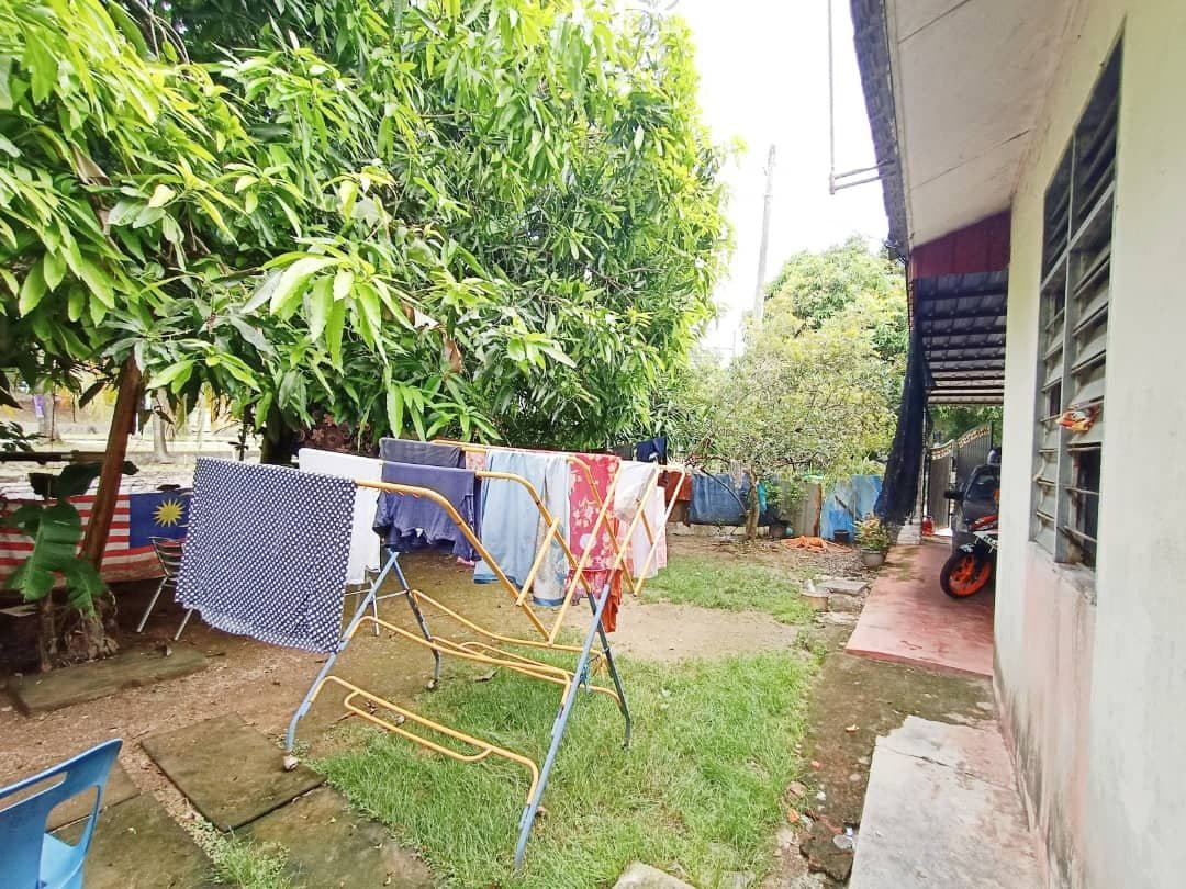 Teres Setingkat Corner Lot Zon Seroja Amanjaya Sg - photo 4
