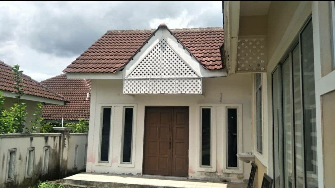 Semi D Setingkat Ambangan Height Jln Kenanga