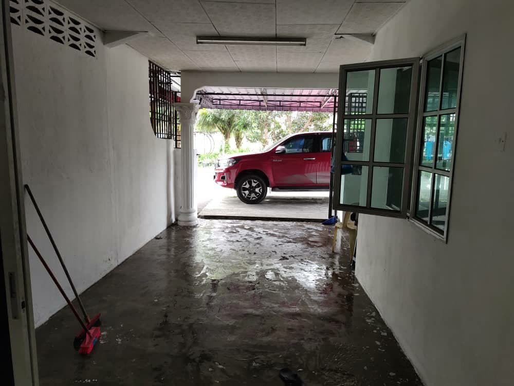 Teres Setingkat Taman Saujana Jaya Asam Kumbang - photo 2