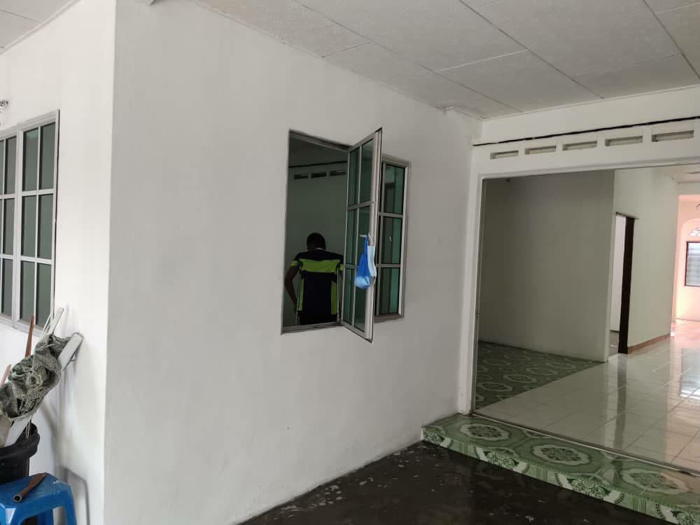 Teres Setingkat Taman Saujana Jaya Asam Kumbang - photo 3