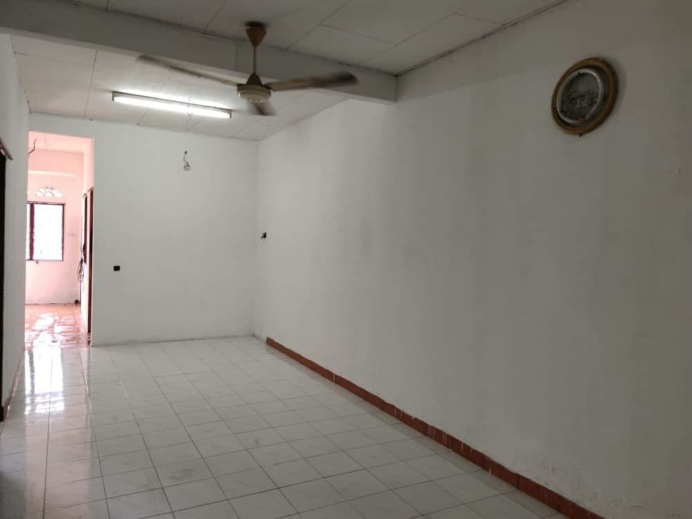 Teres Setingkat Taman Saujana Jaya Asam Kumbang - photo 9