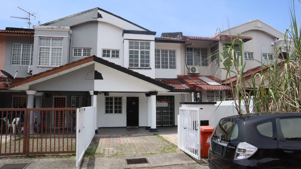 Renovated Rumah 2 Tingkat Seksyen 6 Kota Damansara
