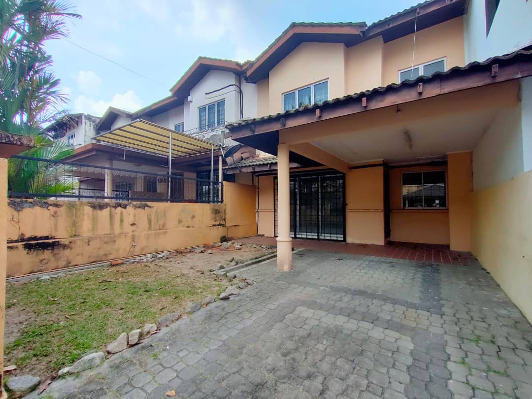 2 Storey Terrace Bandara Sri Damansara SD8