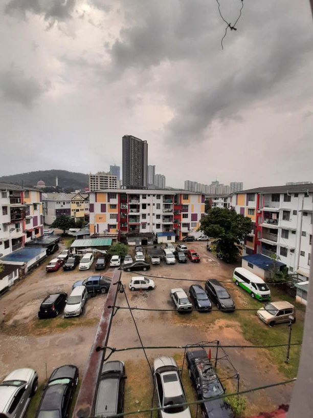BLOK B4 SEKSYEN 1 WANGSA MAJU - photo 2