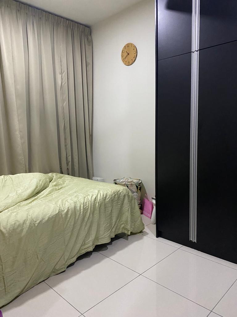 NICE UNIT KL TRADERS FREEHOLD PARTLY FURNISH - photo 5