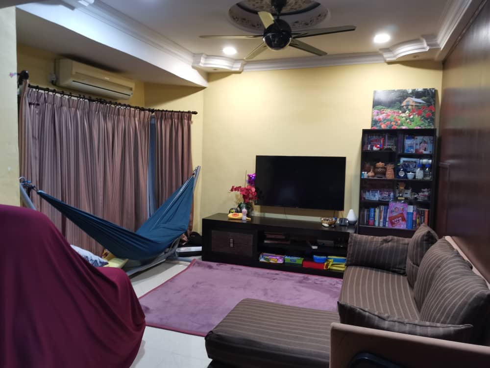 2 Storey House, Jalan LEP Seri Kembangan