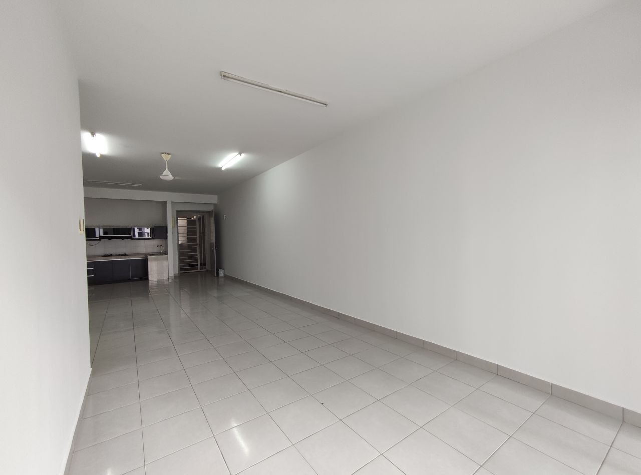 CORNER Ivory Residence Mutiara Heights Prima Sauja - photo 2