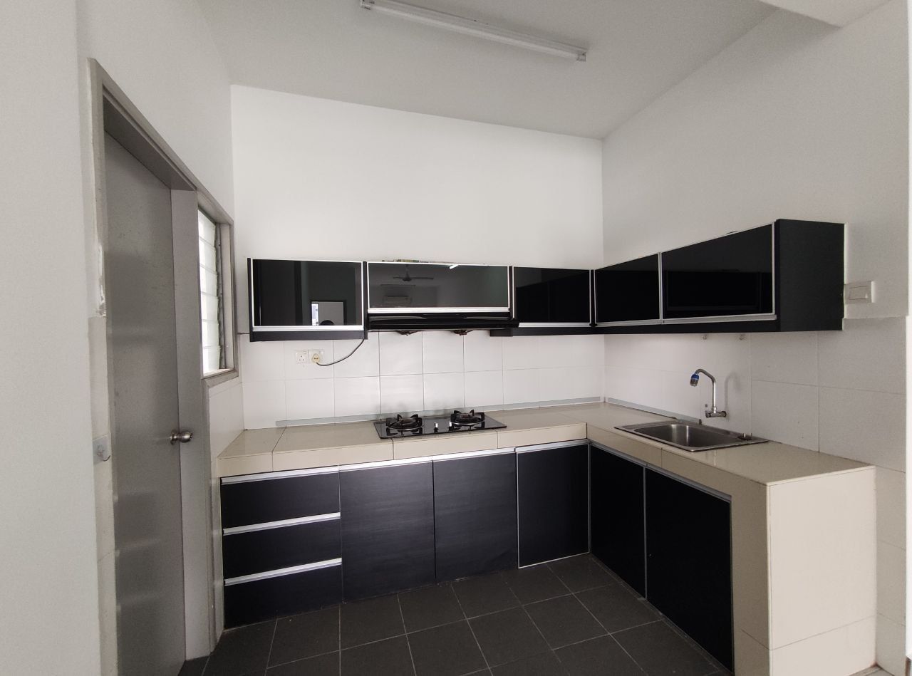 CORNER Ivory Residence Mutiara Heights Prima Sauja - photo 4