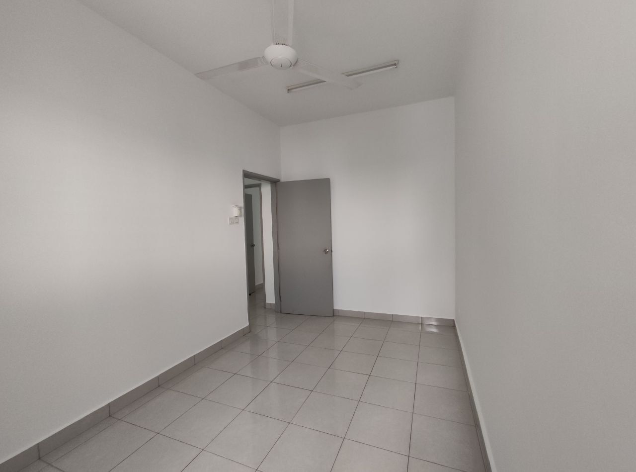 CORNER Ivory Residence Mutiara Heights Prima Sauja - photo 6