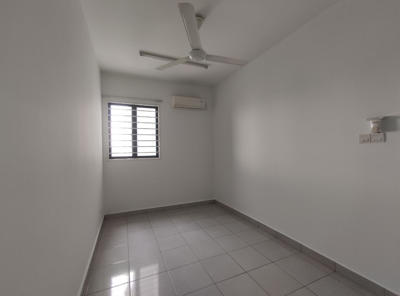 CORNER Ivory Residence Mutiara Heights Prima Sauja - photo 9