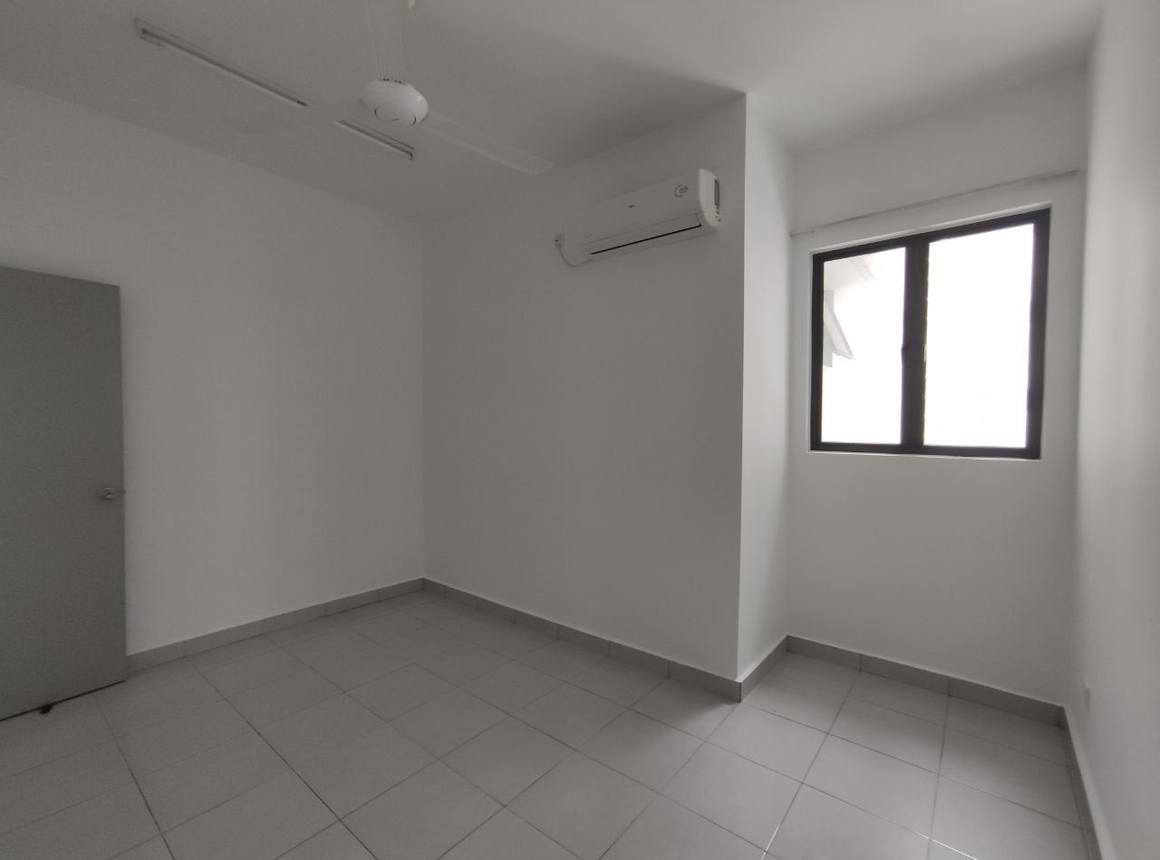 CORNER Ivory Residence Mutiara Heights Prima Sauja - photo 10