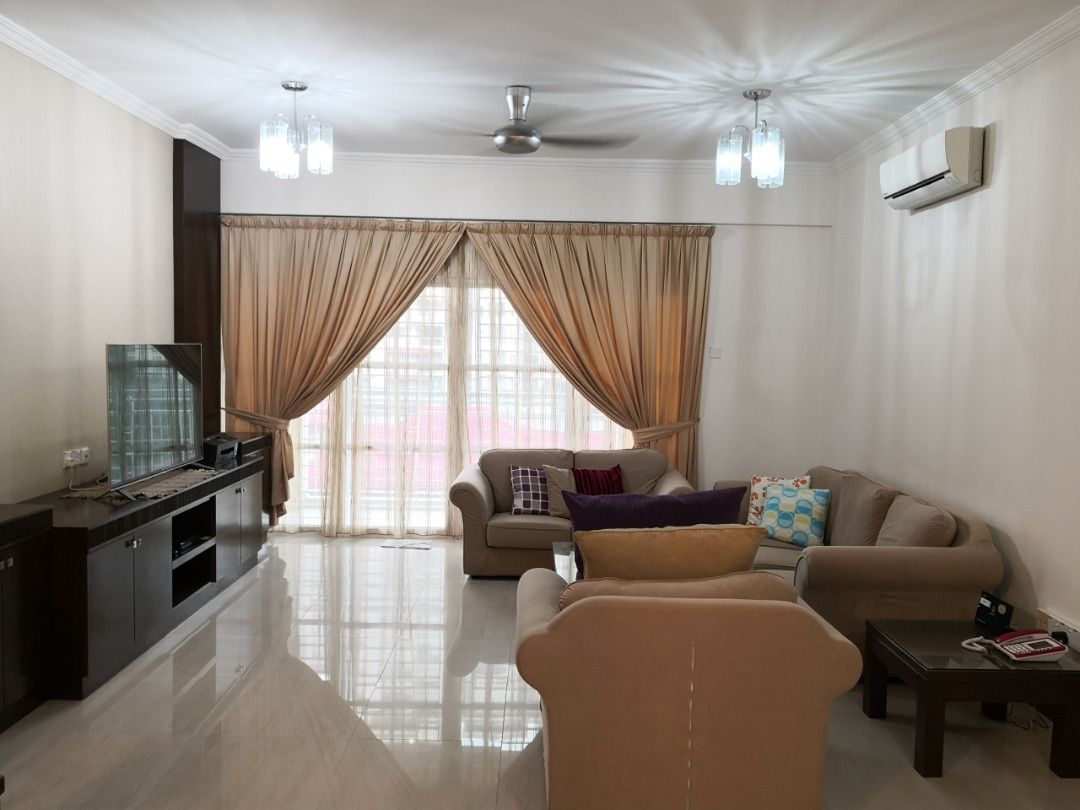 POOL VIEW, Li Villas Condominium Seksyen 16 PJ