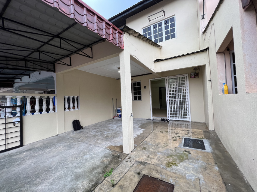2 Sty, Jalan Wangsa Ceria 8