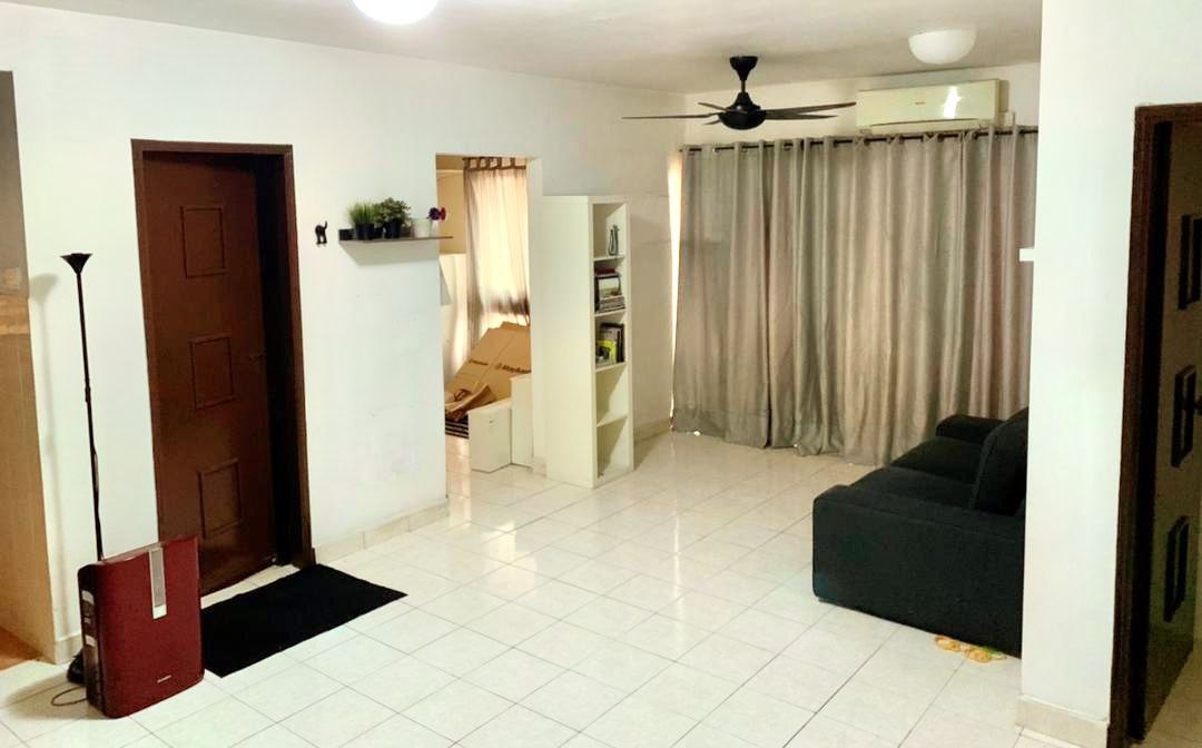 Palm Spring Condo, Kota Damansara