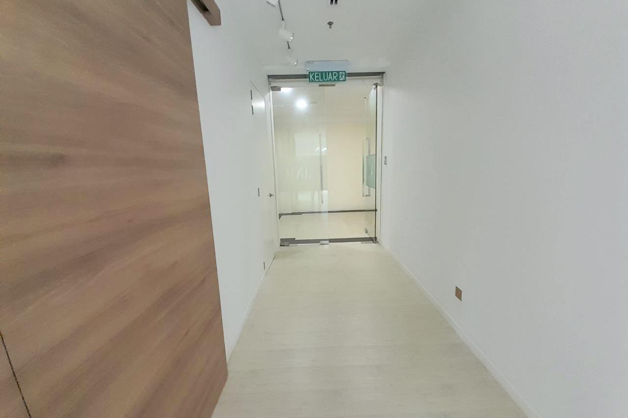 GF, Retail Shop Office Spa Wellness IOI Square - photo 3