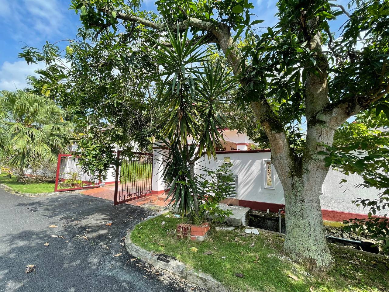 RENO, 2 Storey Bungalow, Bukit Sentosa, Rawang - photo 11