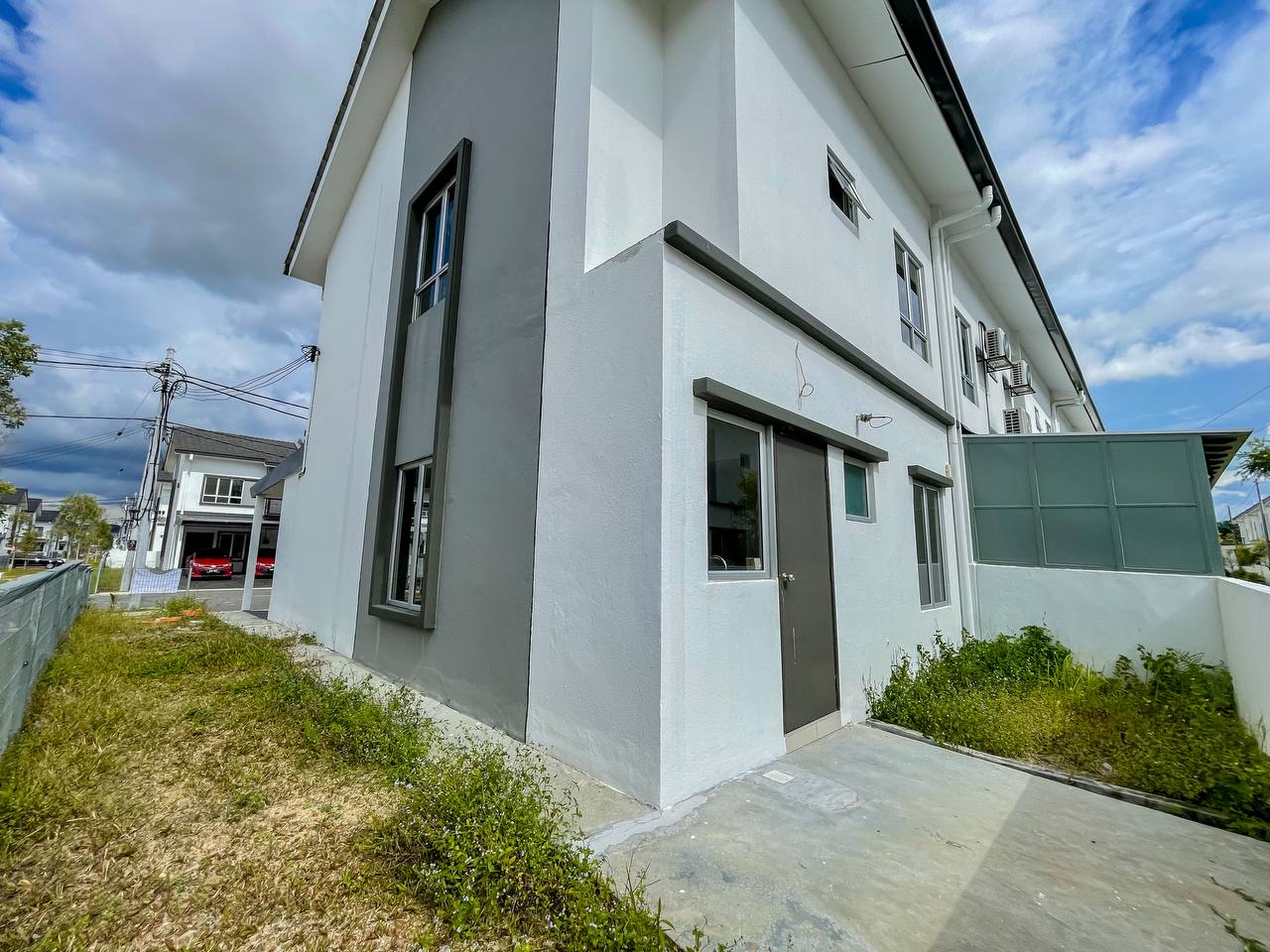 End Lot 2 Storey LBS Rentak Perdana Bd Puncak Alam - photo 2