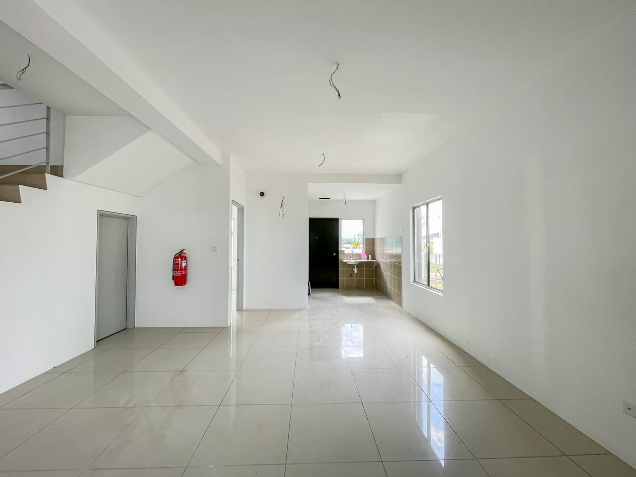 End Lot 2 Storey LBS Rentak Perdana Bd Puncak Alam - photo 3