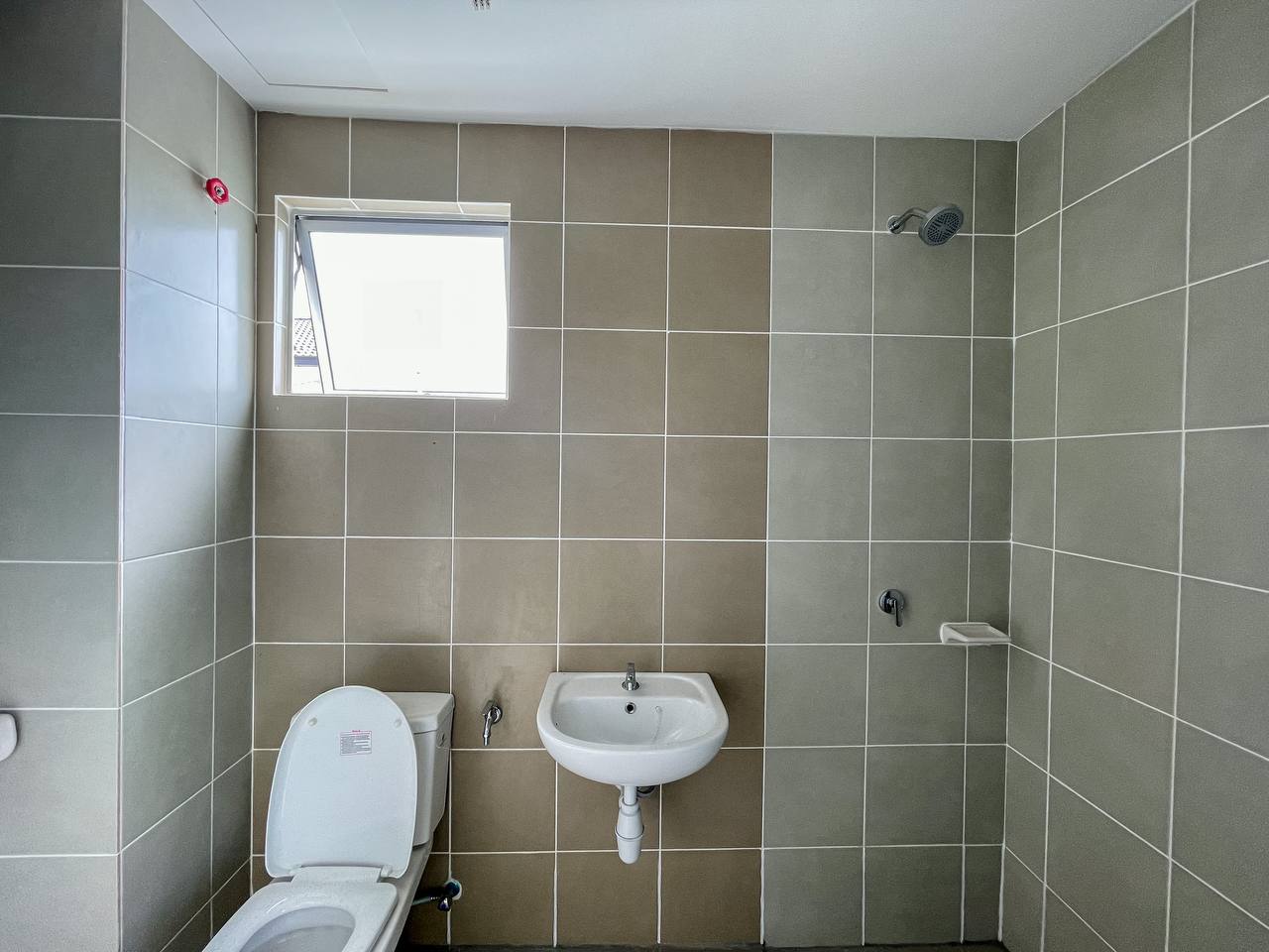 End Lot 2 Storey LBS Rentak Perdana Bd Puncak Alam - photo 8