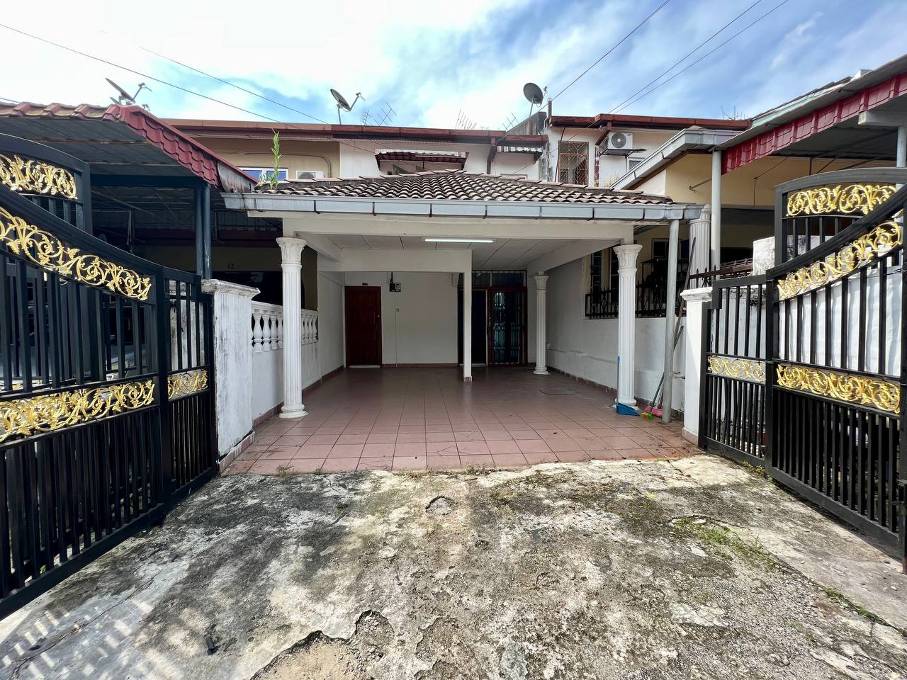 2 Strorey Terrace Melawati HASWALIANA