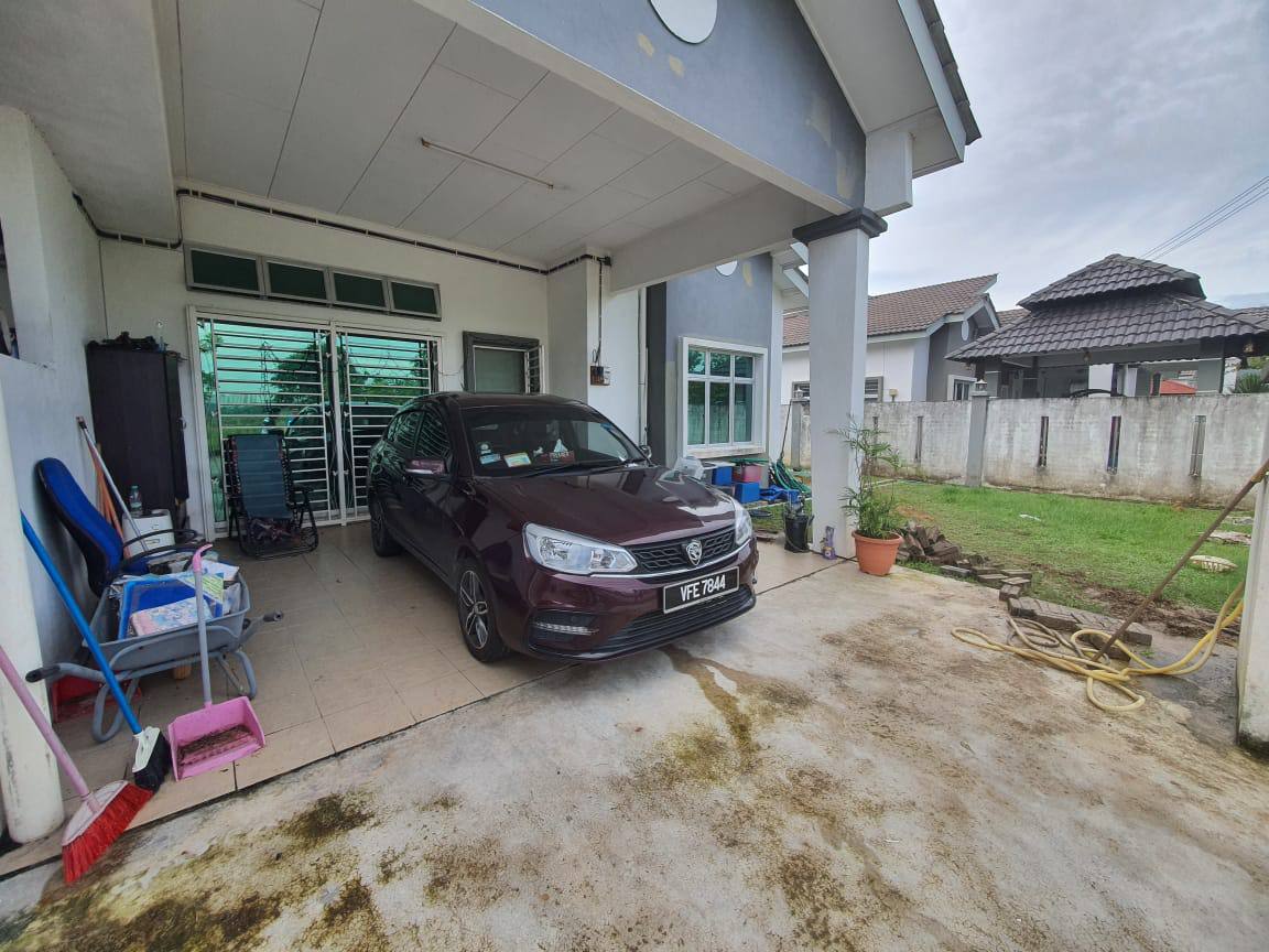 Single storey dengkil BEN SAPIT