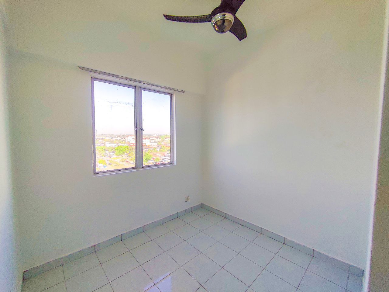 Plaza Indah Apartment Kajang Azreen - photo 11