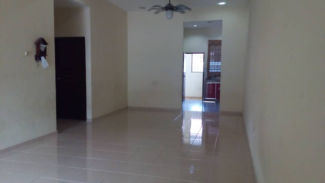 RENOVATED 1 Tingkat Taman Kristal, Seremban - photo 3