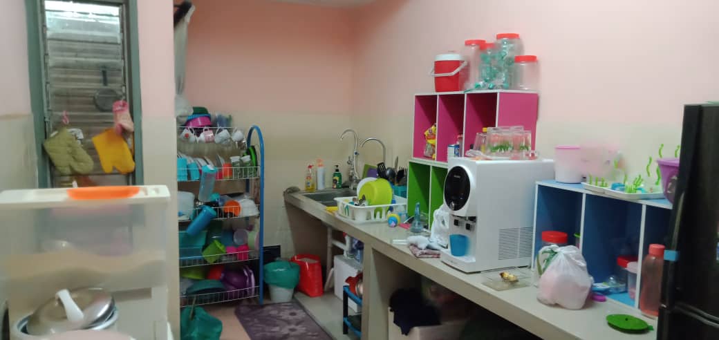 HOT Unit Level 1 Camelia Court Nilai - photo 9