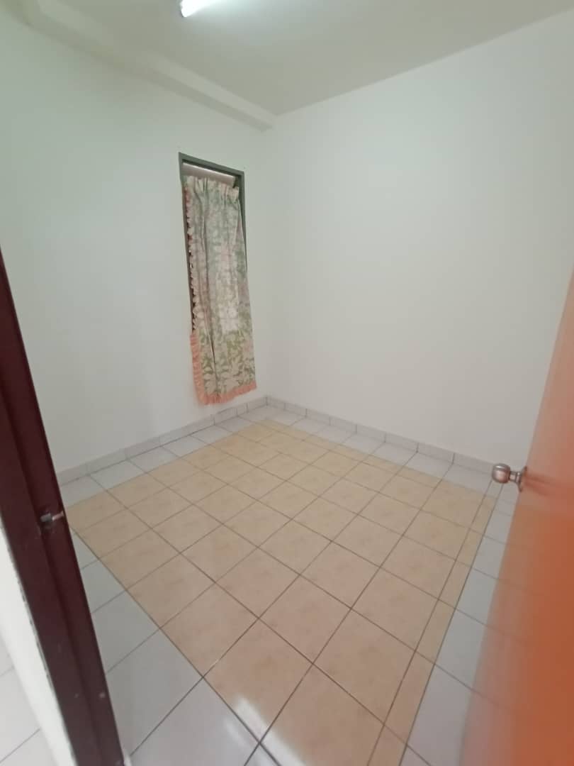 Camelia Court Apartment Nilai Impian - photo 6