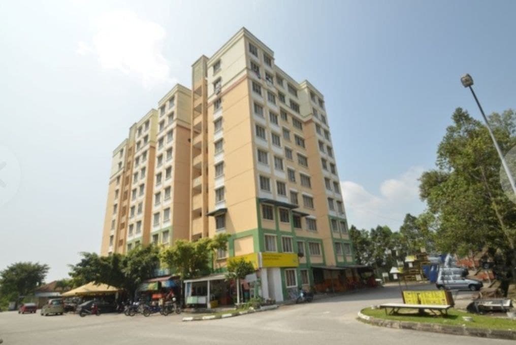 STRATA READY desa jati apartment nilai