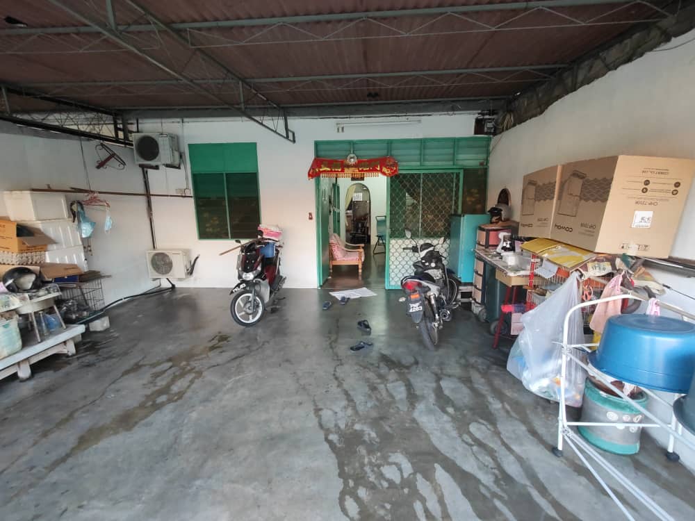 RENOVATED teres 1 tingkat TMN DESA AMAN SP - photo 2