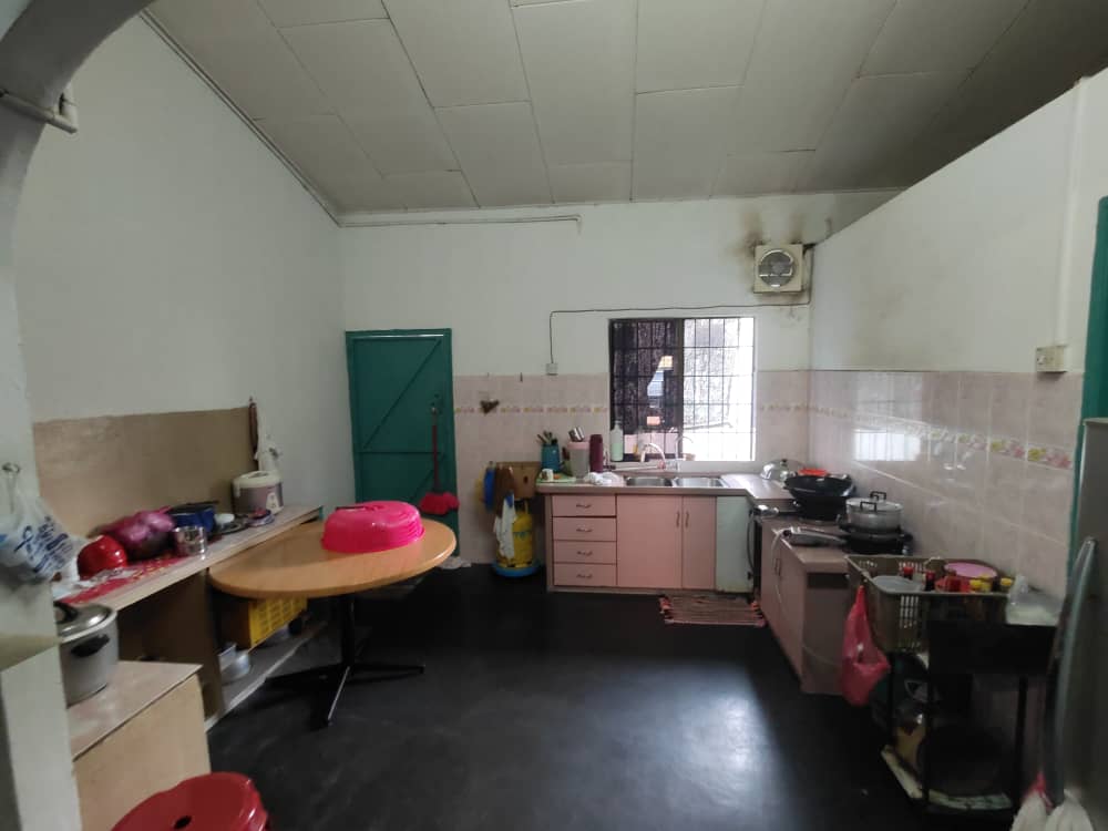 RENOVATED teres 1 tingkat TMN DESA AMAN SP - photo 4
