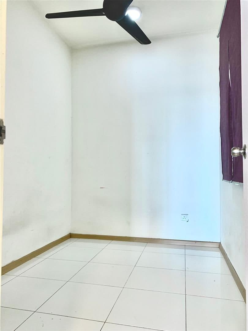 Partially Furnished Vista Alam Seksyen 14 - photo 6