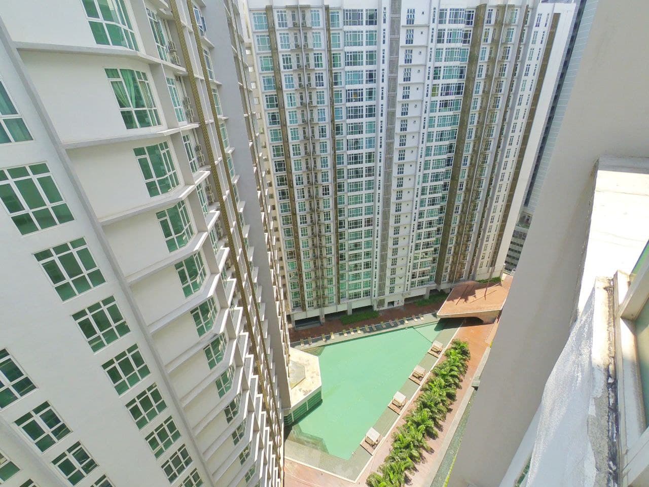 CENTRAL RESIDENCE SG BESI FREEHOLD NON BUMI - photo 11