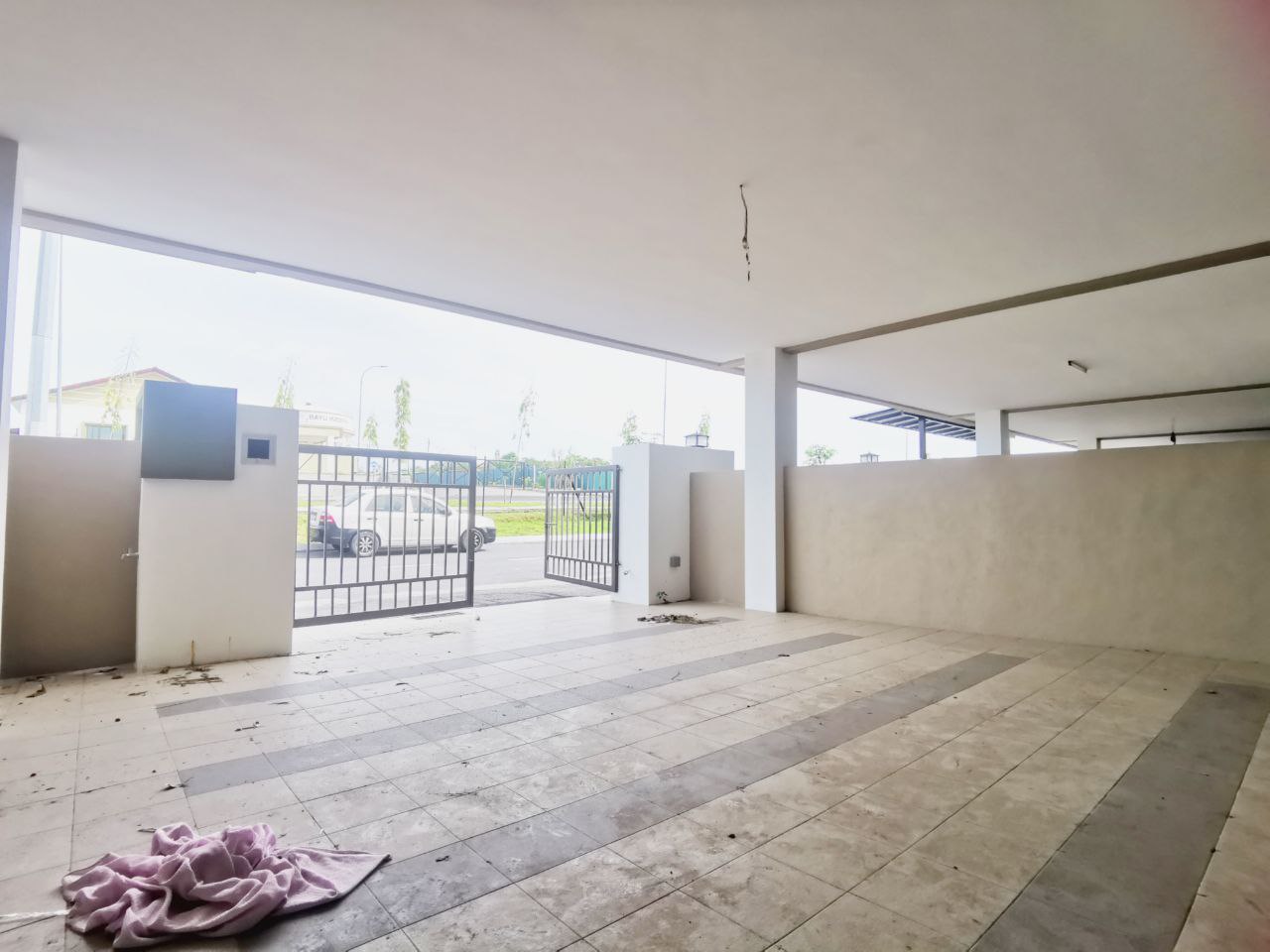 1 STOREY TMN BAYU INDERA LUKUT PD - photo 2