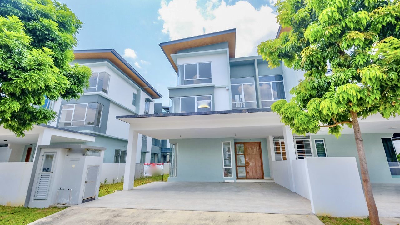 Semi D Cluster, Parkfield, Tropicana Heights - photo 1