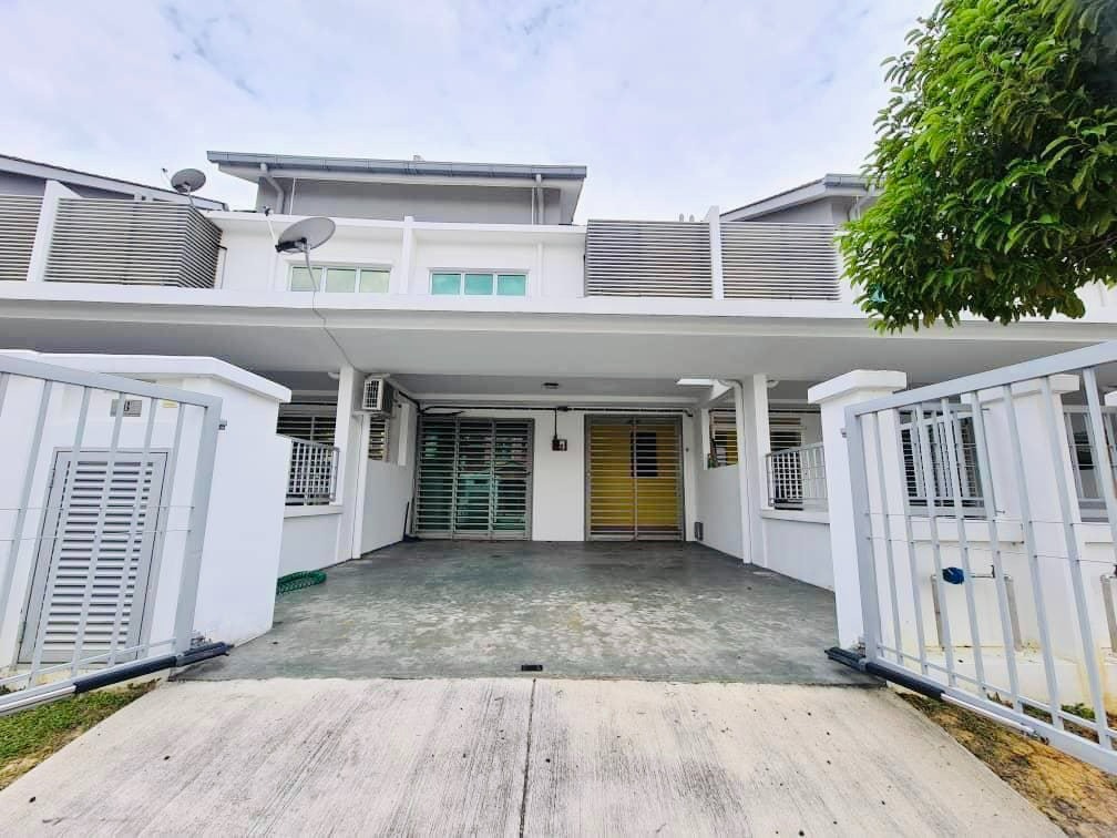 2 Storey Terrace Taman Salak Perdana