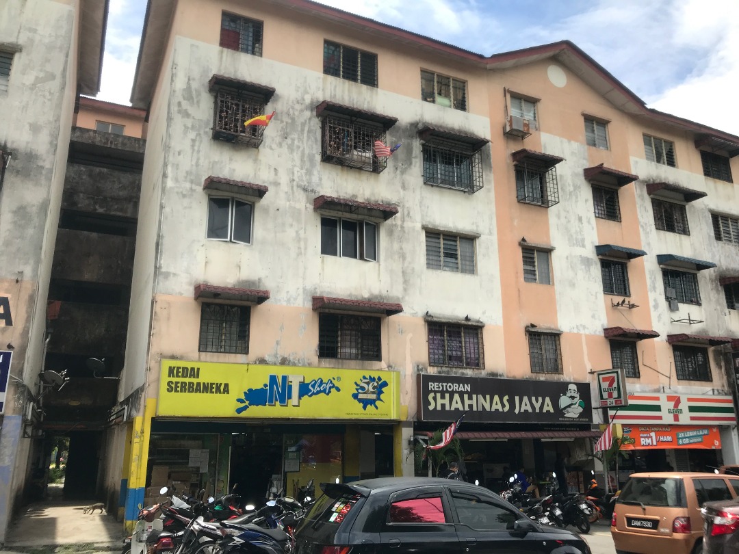 Flat Idaman Damansara Damai