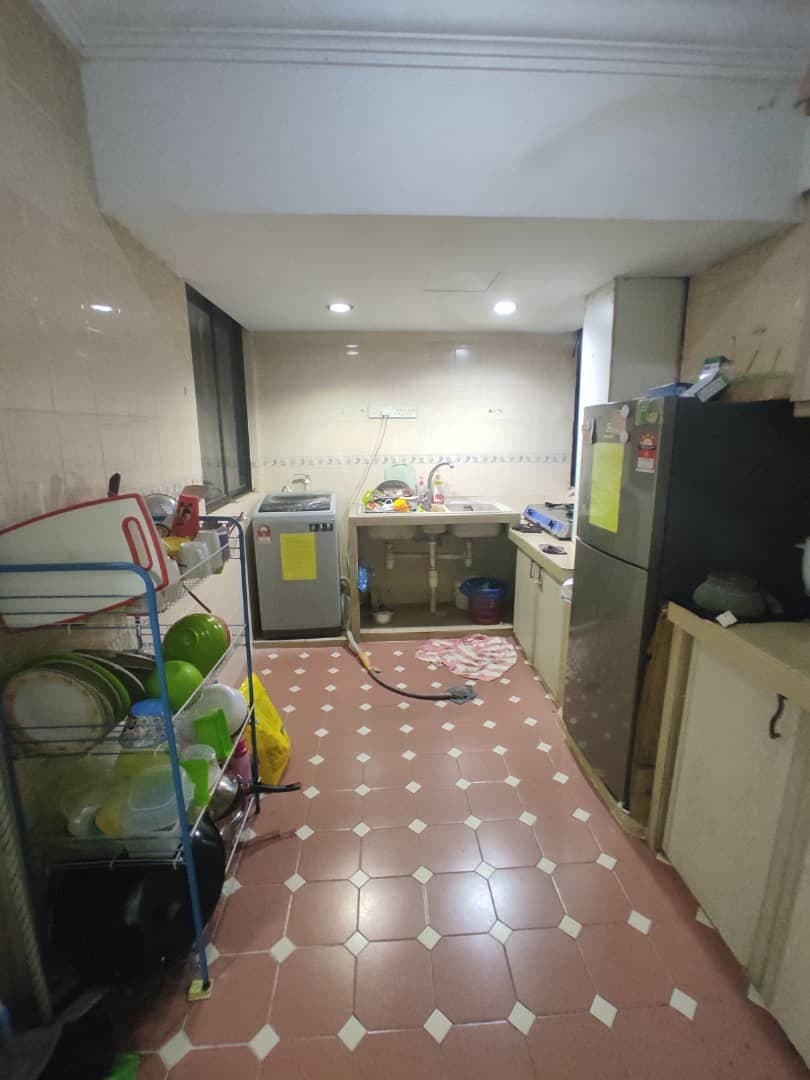 APARTMENT PERDANA, SEKSYEN 13, SHAH ALAM - photo 4