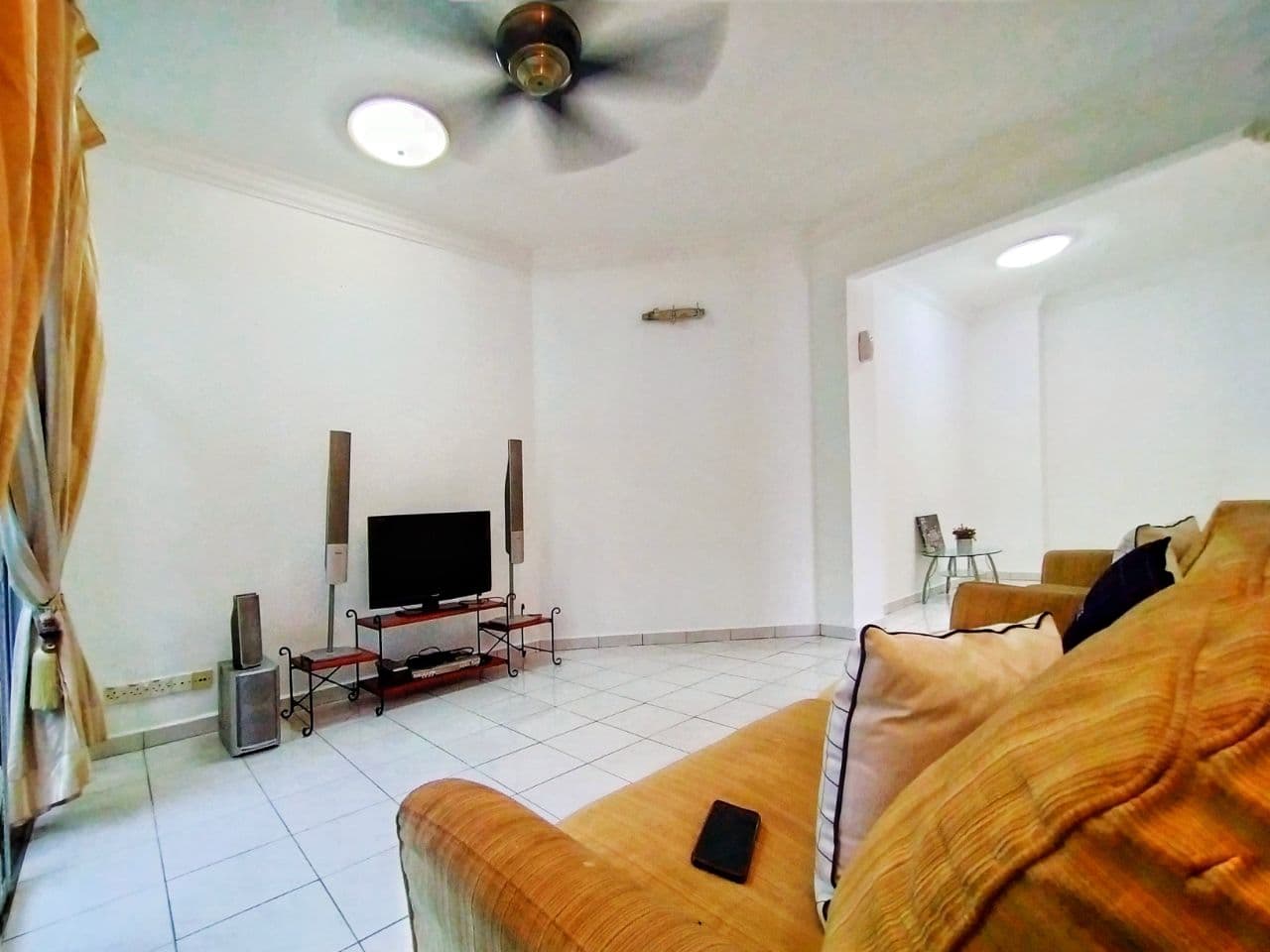 FREEHOLD NEAR LRT Block 10, Bukit OUG Condominium