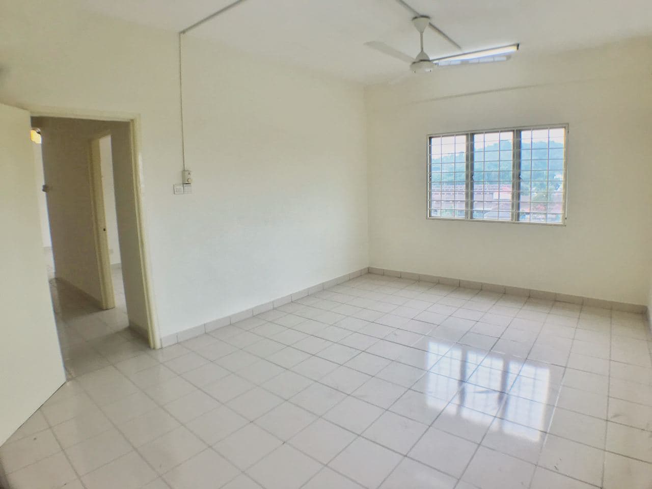 Juta Mines Condominium, Seri Kembangan - photo 3