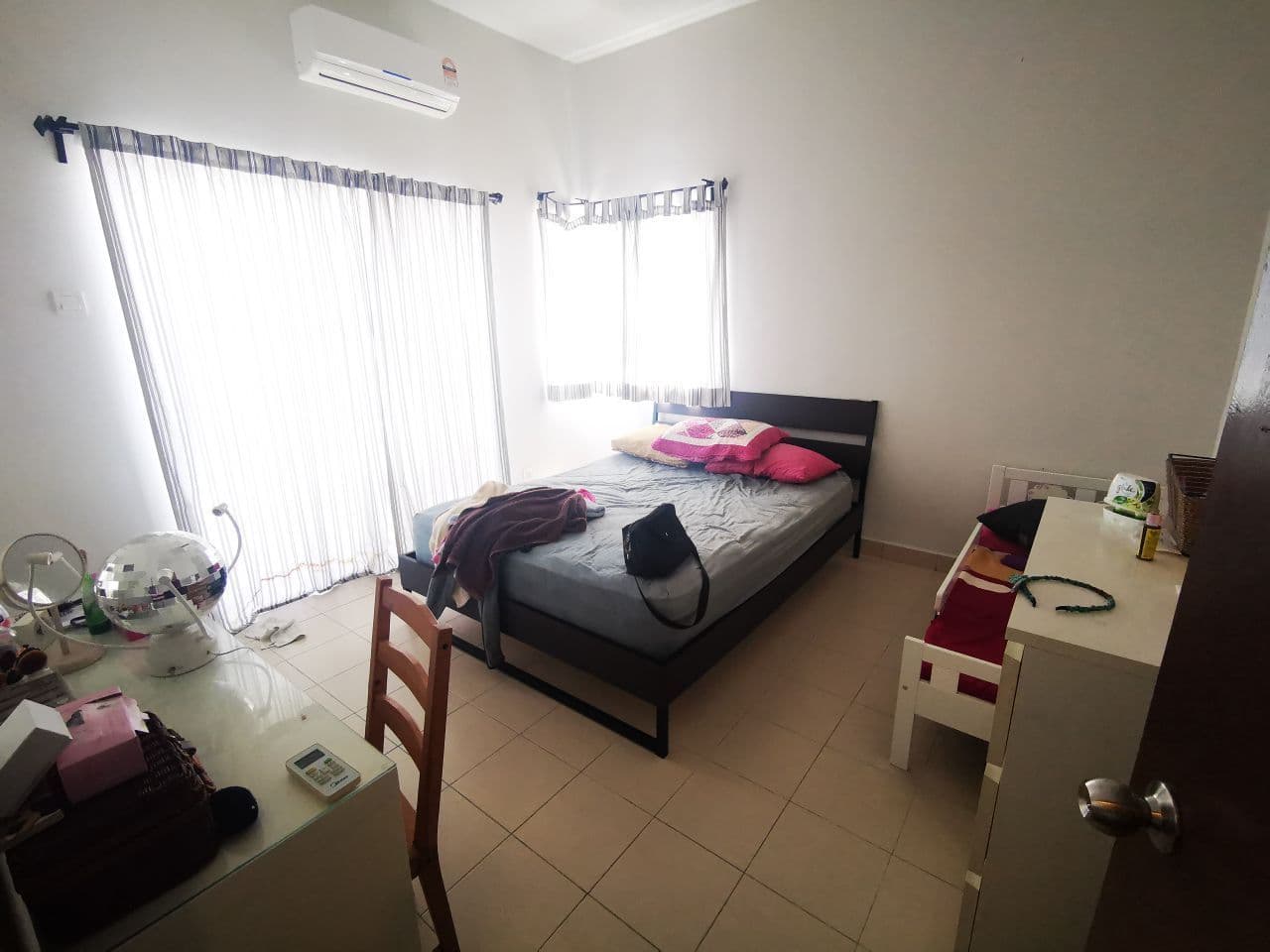 EMBUN RESIDENCE APARTMENT, PUNCAK SAUJANA, KAJANG - photo 9