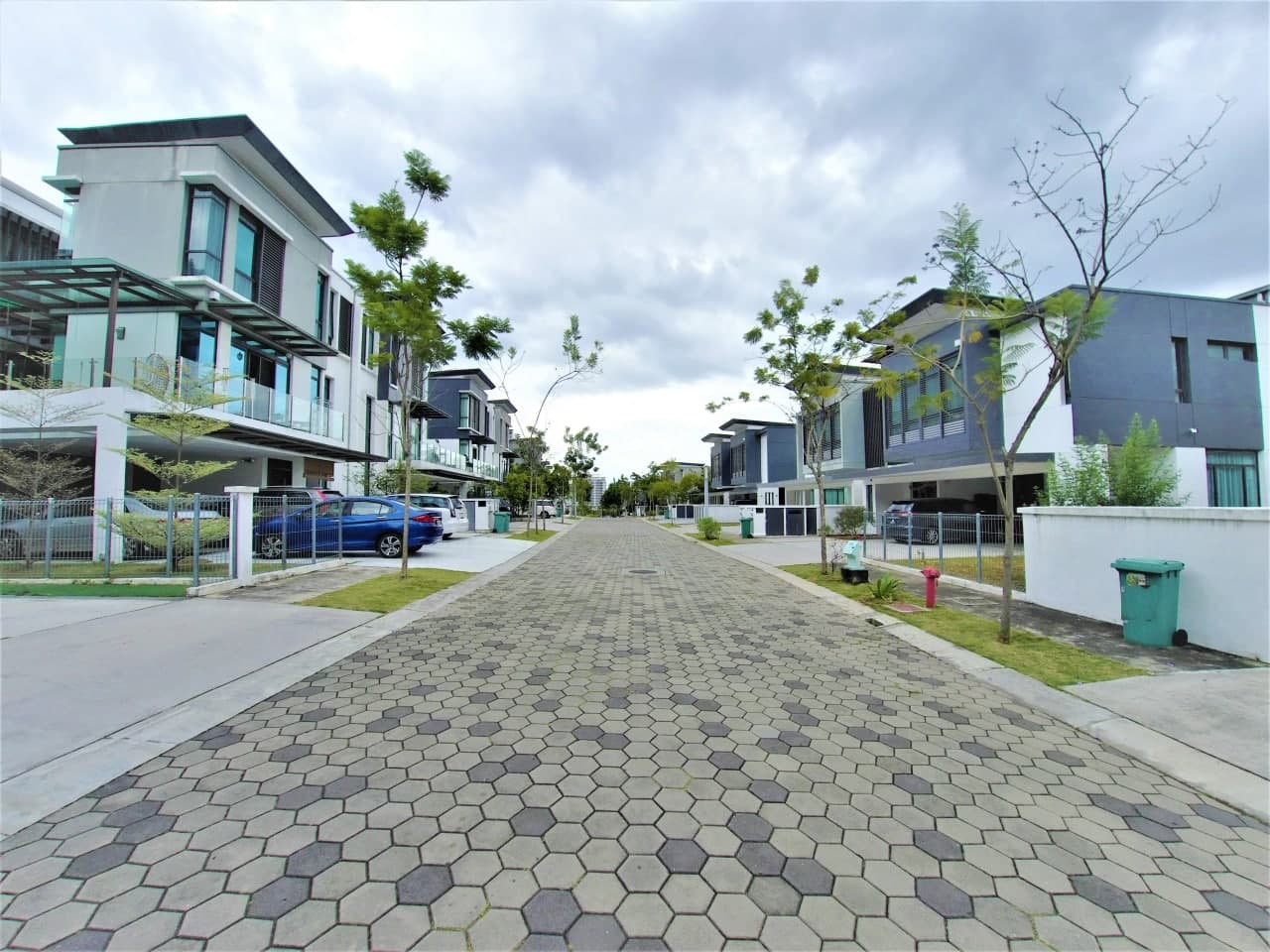 3 STOREY SEMI-D SUNWAY MONTANA, TAMAN MELAWATI - photo 2