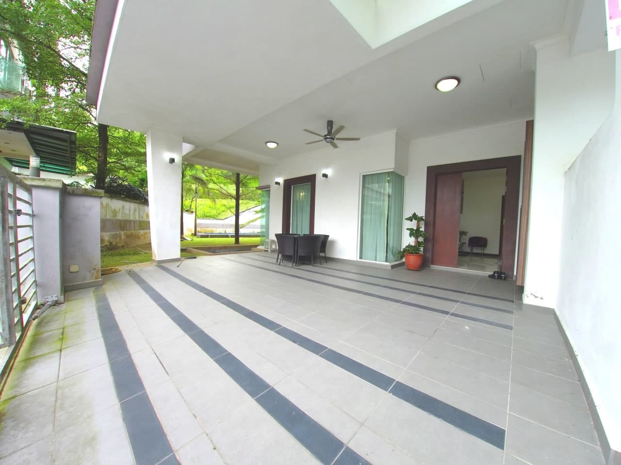 3 STOREY SEMI D BEVERLY HEIGHTS PHASE 5 CORNER LOT - photo 5