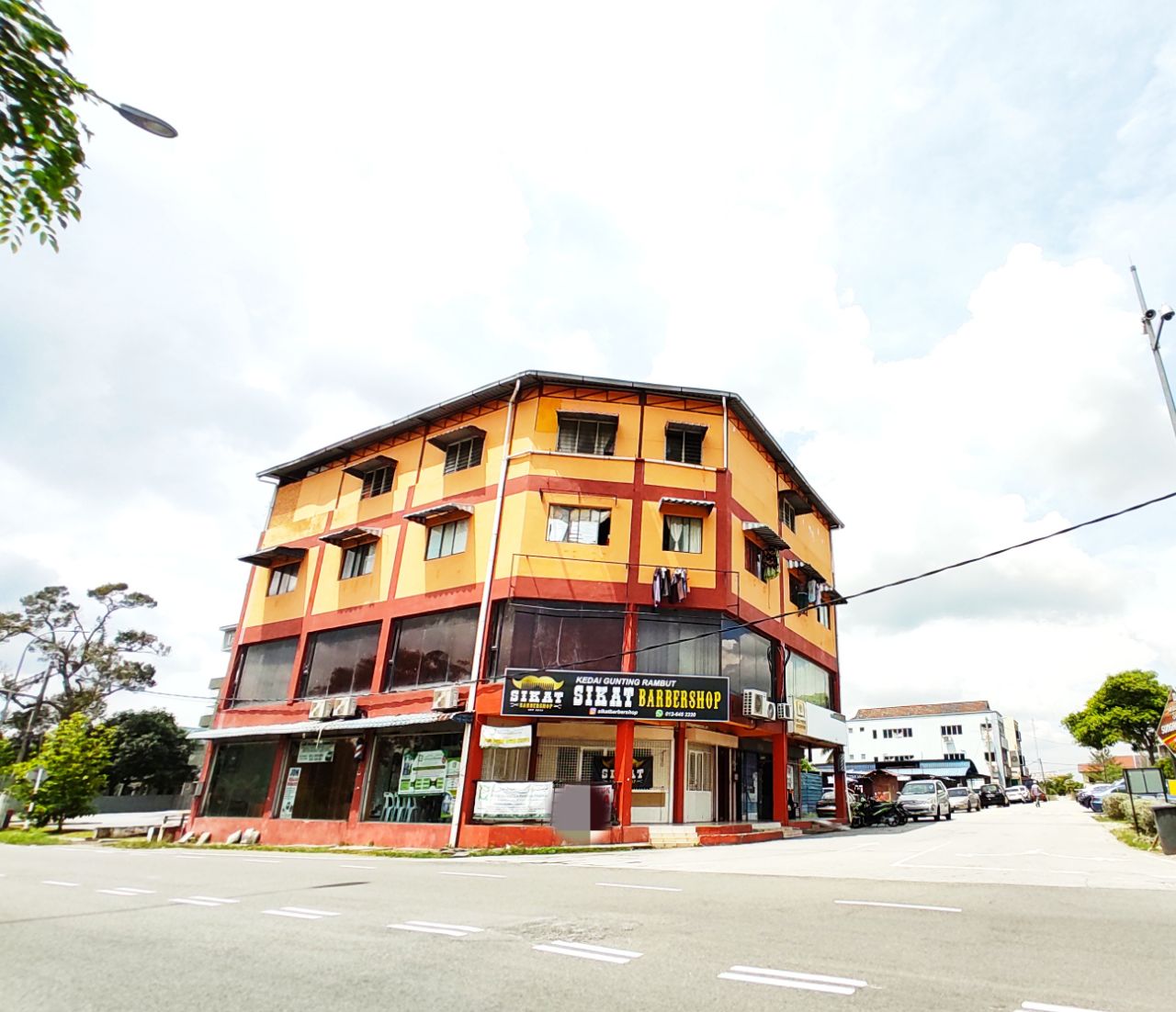 Bangunan 4 Tingkat Sungai Kantan Kajang - photo 1