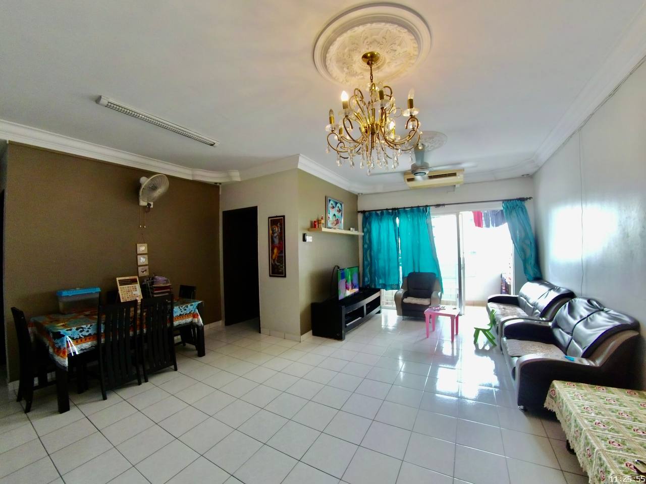 RENOVATED Widuri Impian Condominium, Desa Petaling - photo 1