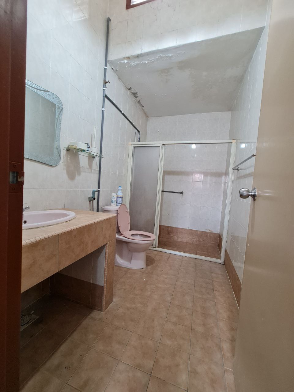 END LOT Double Storey House Nusa Subang Seksyen U5 - photo 10