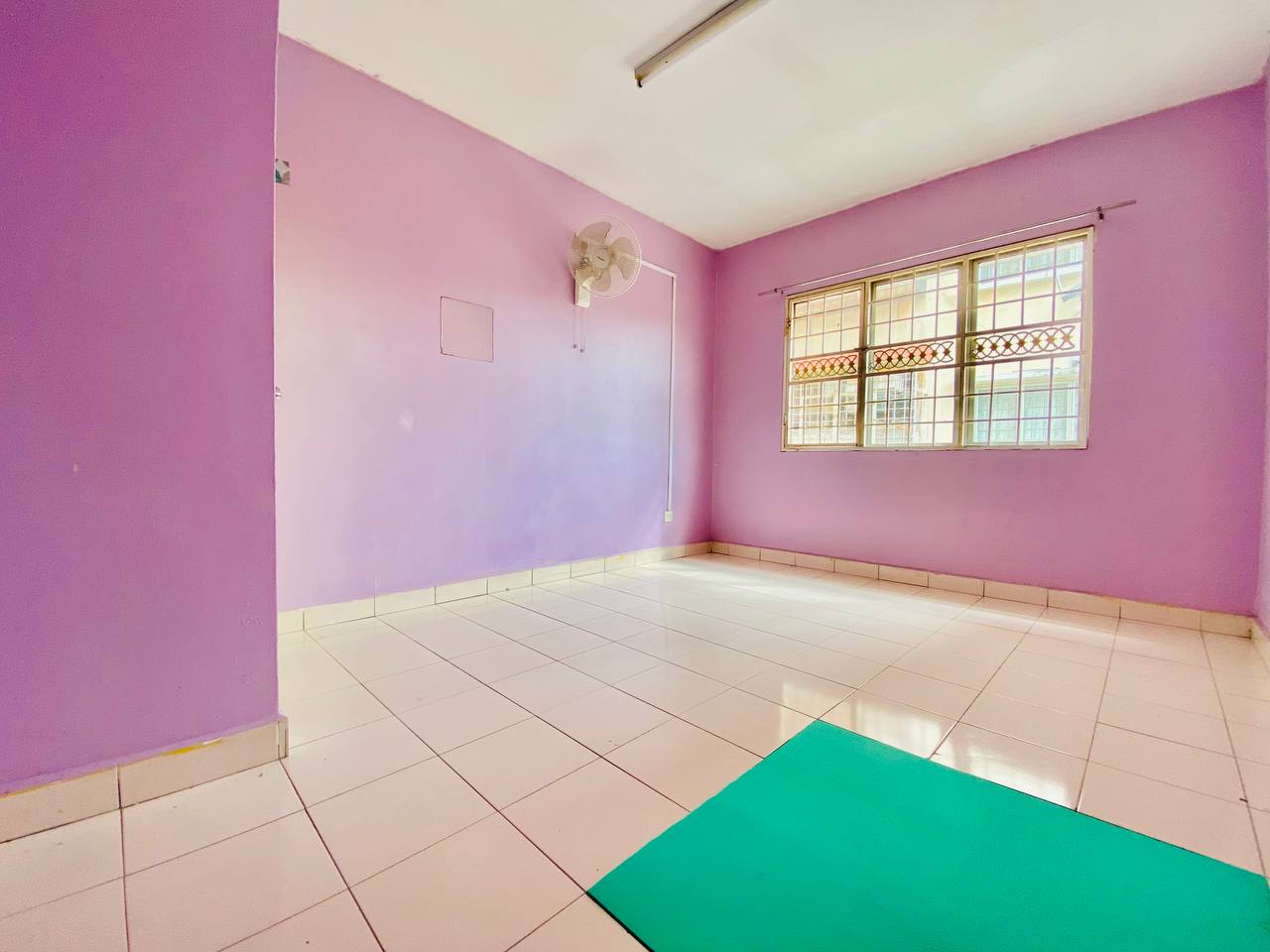 CORNER LOT Latan Biru Apartment Kota Damansara - photo 12